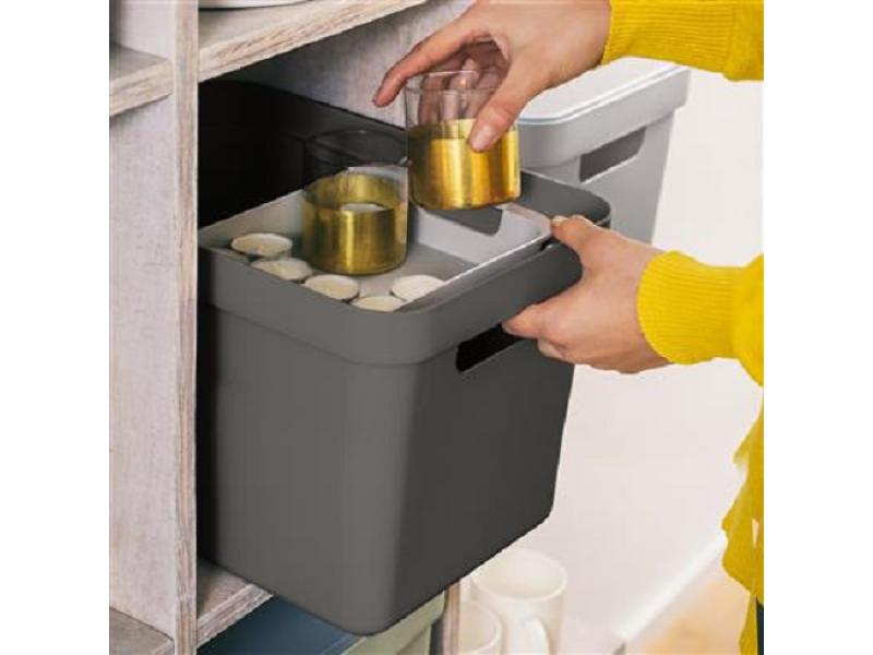 09900655_8711112095687_5_sigma-home_box_18l_taupe_tray-s